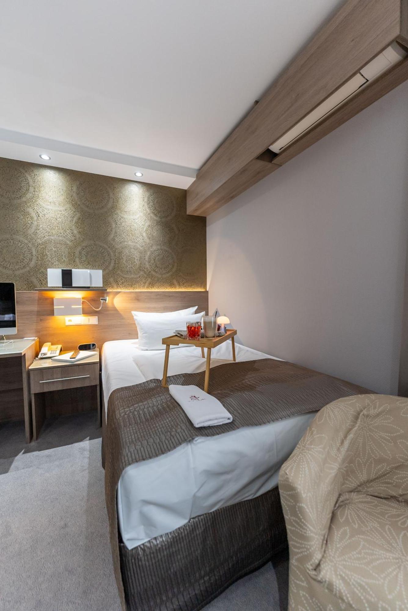 Hotel An Der Wasserburg Wolfsburg Eksteriør bilde
