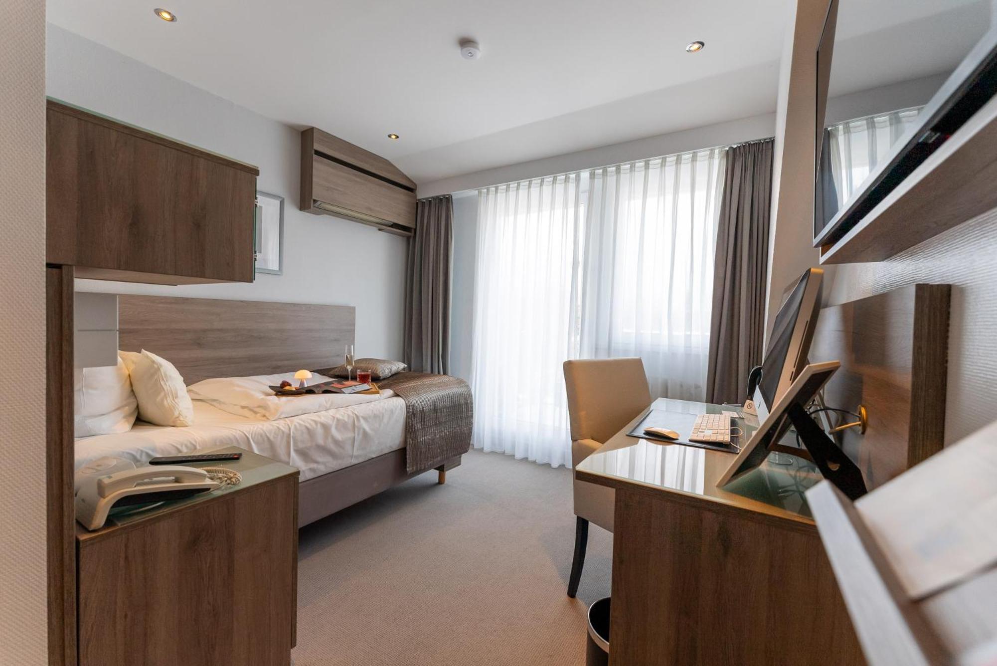 Hotel An Der Wasserburg Wolfsburg Eksteriør bilde