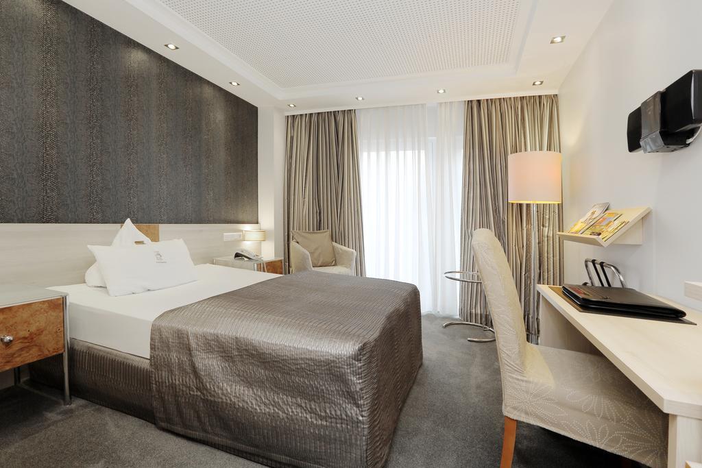 Hotel An Der Wasserburg Wolfsburg Eksteriør bilde